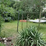 - 3 Pokojowe Dwupoziomowe Mieszkanie Z Ogrodem *