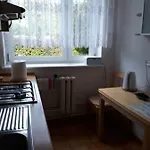 - 3 Pokojowe Dwupoziomowe Mieszkanie Z Ogrodem