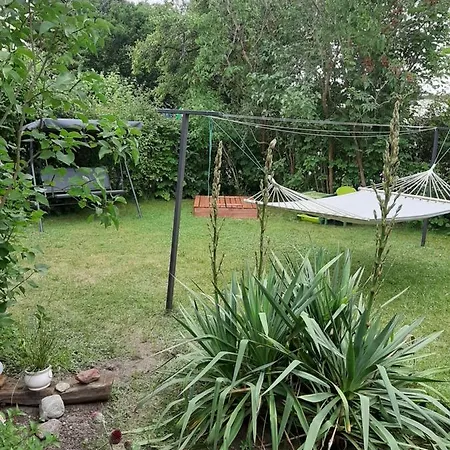 - 3 Pokojowe Dwupoziomowe Mieszkanie Z Ogrodem *