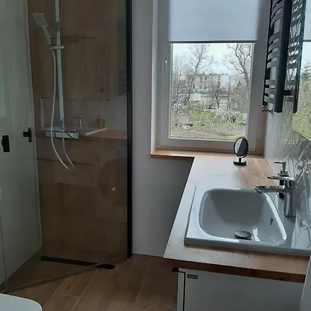 דירה - 3 Pokojowe Dwupoziomowe Mieszkanie Z Ogrodem