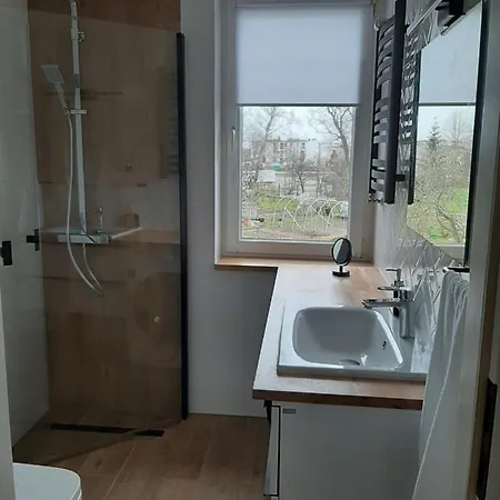 - 3 Pokojowe Dwupoziomowe Mieszkanie Z Ogrodem * קרוקובה