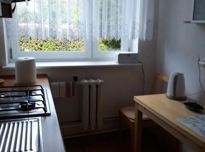 - 3 Pokojowe Dwupoziomowe Mieszkanie Z Ogrodem